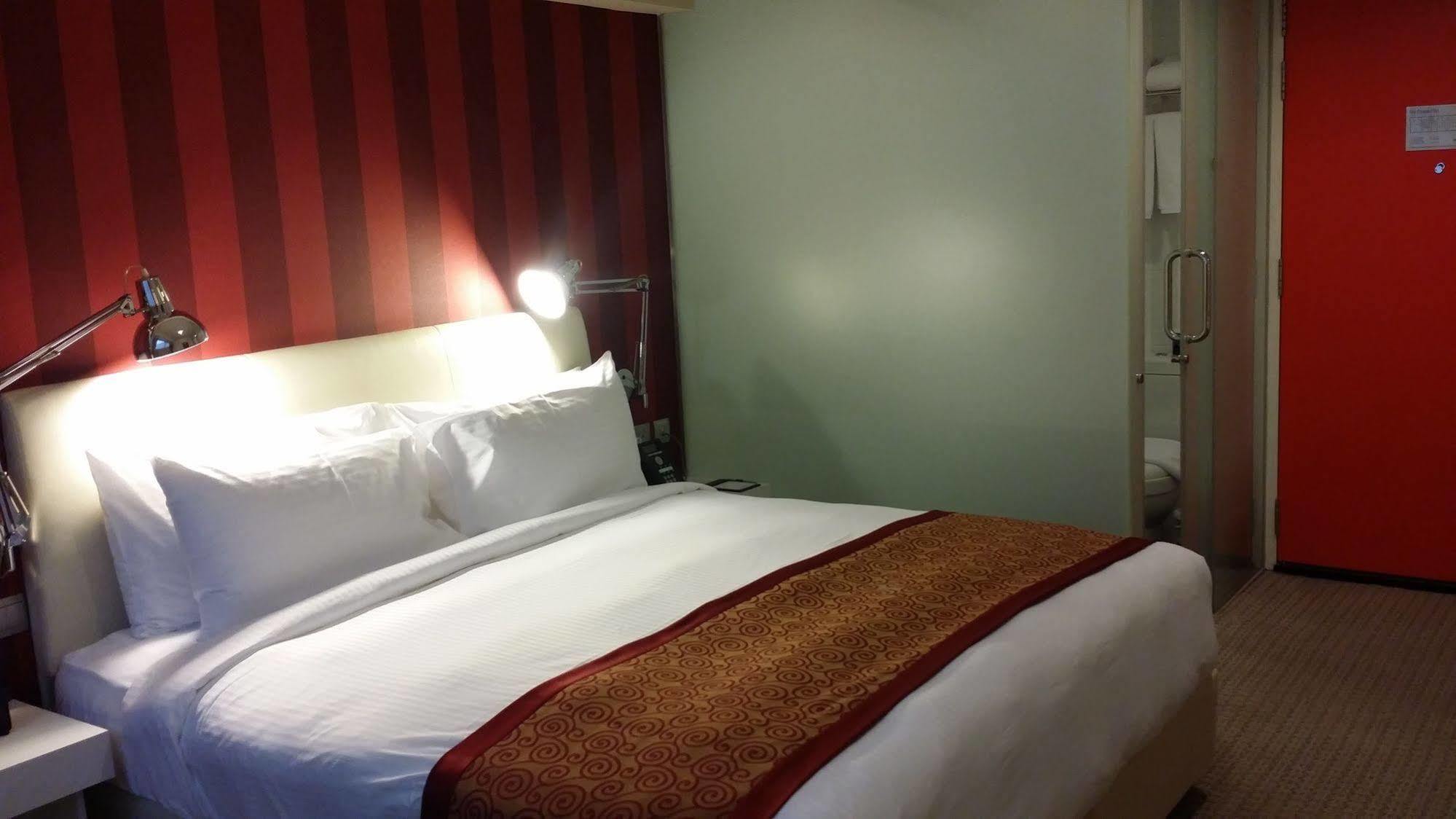 Ji Orchard 4* Singapura
